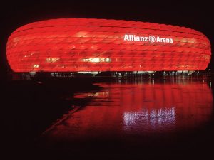 Allianz Arena rot